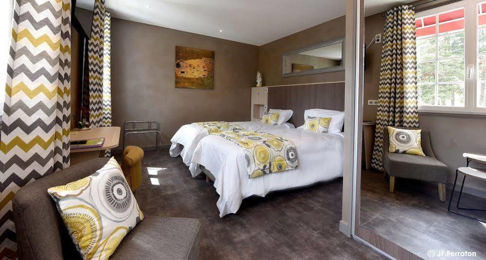Logis Hotel Beau Site Loubaresse  Екстер'єр фото